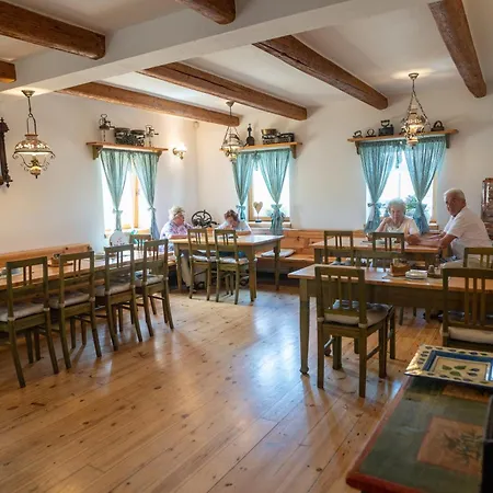 Kamenny Dvur Guest house Frantiskovy Lazne