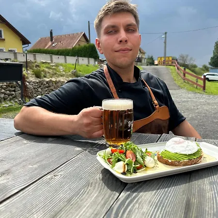 Kamenny Dvur